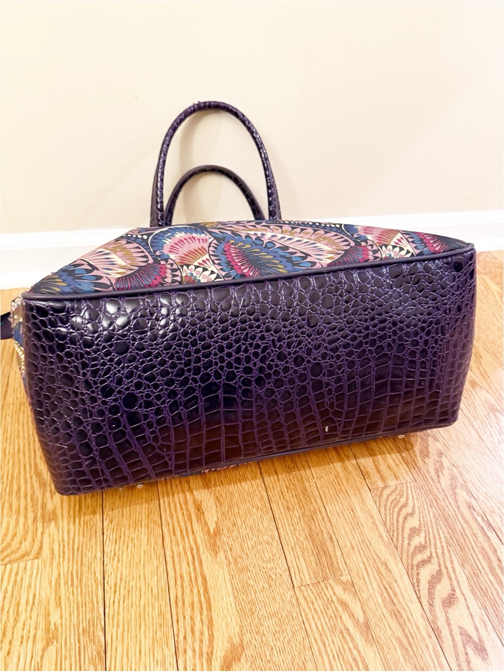 🌸 Kathy Van Zeeland Purple Croc & Butterfly Print Large Satchel Handbag - Picture 8 of 9